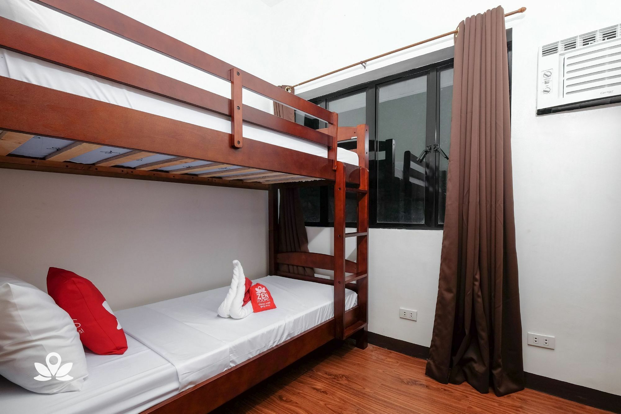 Zen Rooms Woodridge Mckinley Bgc Taguig Ngoại thất bức ảnh